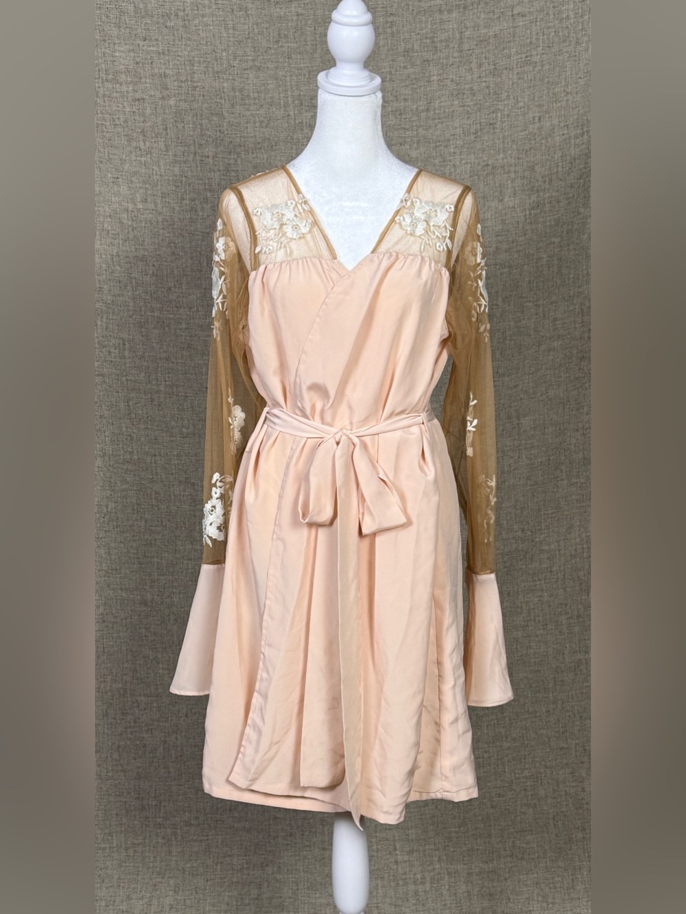 Blush Pink Embroidered Lace-Detail Bell Sleeve Robe With Belt- Bridesmaid